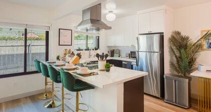 Chic Stay in the Heart of Hillcrest