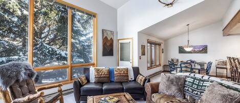 Condo, Multiple Beds, Fireplace, Mountain View (Trail Ridge Retreat) | View from room