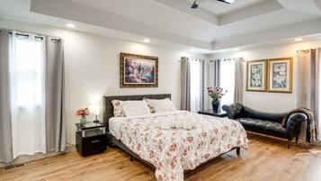 4 quartos, ferros/tábuas de passar roupa, Wi-Fi