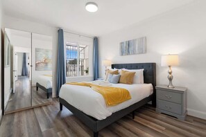 2 室のベッドルーム、アイロン / アイロン台、WiFi、ベッドシーツ