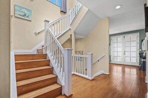 Interior - Silver Terrace Gem Stunning Spacious 2BR Residence (San Francisco)