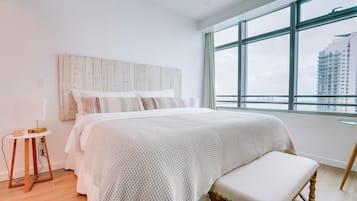 1 bedroom, desk, iron/ironing board, WiFi