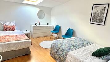 8 chambres, fer et planche à repasser, Wi-Fi gratuit, draps fournis