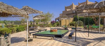 House in a traditional riad with swimming pool in 21 ha of greenery