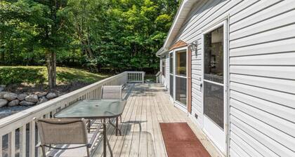 Maple Lake Hideaway!