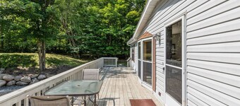 Maple Lake Hideaway!