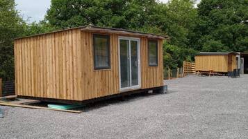 Cabin | Exterior