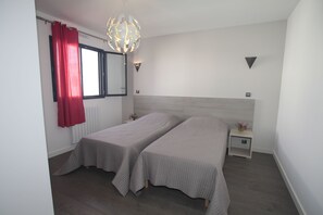 4 Schlafzimmer, Reisekinderbett, kostenloses WLAN, Bettwäsche