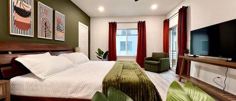 4 habitaciones, tabla de planchar con plancha, cuna de viaje y wifi