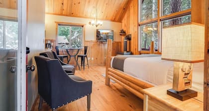 Charming and Cozy A-Frame Cabin Near Mt. Adams