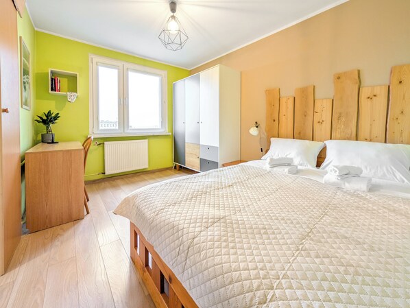2 chambres, fer et planche à repasser, Wi-Fi, literie fournie