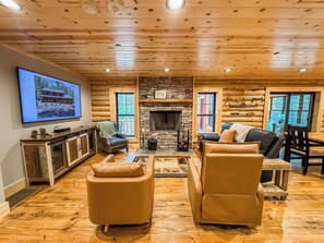 Smart TV, fireplace, offices