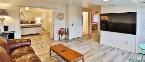 5 habitaciones, wifi gratis y ropa de cama