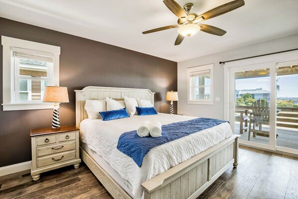 5 bedrooms, internet, bed sheets