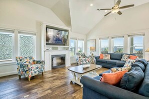 TV, fireplace, table tennis