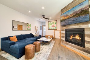 Smart-tv en een open haard