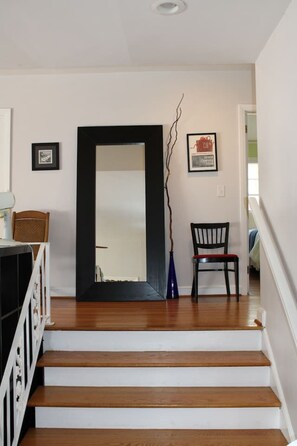 Interior - Cozy Home near Five Points (Columbia)