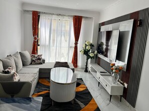 Living area - Cozy chic one bedroom studio in the heart of Nairobi (Nairobi)