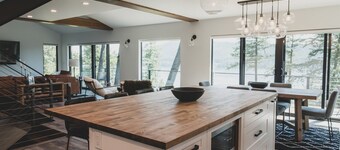 NEW remodel w/ wood burning fireplace, wraparound deck & lake views