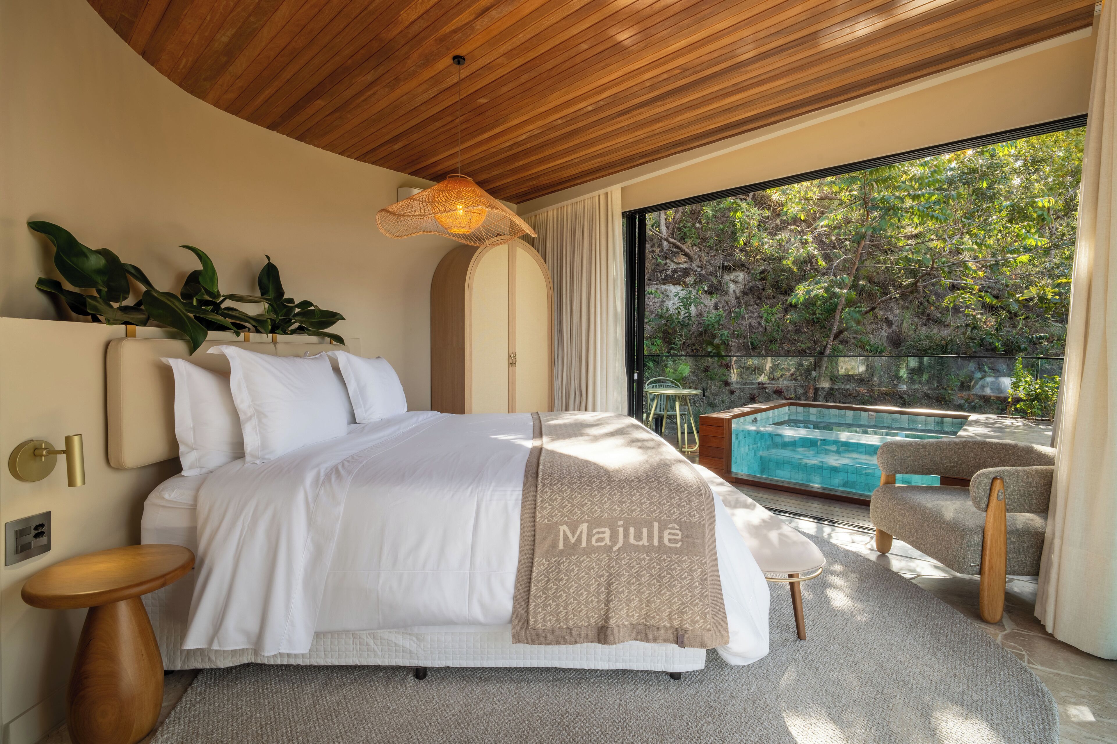 Romanttinen studiosviitti, parveke, vuoristonäköala | Näkymä huoneesta