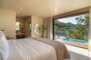 Premium villa, veranda, uitzicht op bergen | 1 slaapkamer, een minibar, een laptopwerkplek, gratis wifi