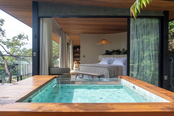 Suite estudio romántica, balcón, vistas a la montaña | Minibar, espacio para trabajar con un portátil, wifi gratis