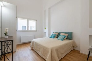2 室のベッドルーム、WiFi、ベッドシーツ