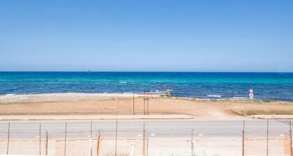 Angelina house - Sea Front Loft