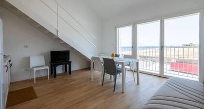 Angelina house - Sea Front Loft