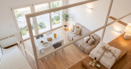 Angelina house - Sea Front Loft