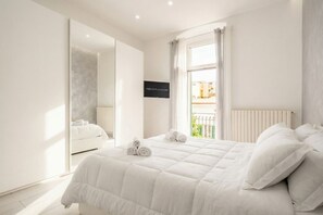 2 Schlafzimmer, Schreibtisch, WLAN, Bettwäsche