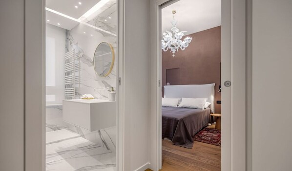 2 Schlafzimmer, Bügeleisen/Bügelbrett, WLAN, Bettwäsche