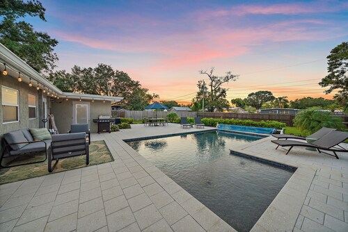 Cannonball Cottage | Private Heated Pool + Outdoor Oasis