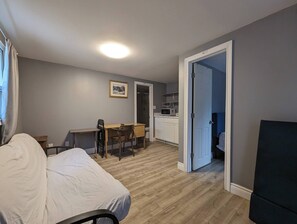 1 bedroom, WiFi - Modern Tiny Wood Cottage #1
Camping style Cottages 5 minutes to the beach! (Wasaga Beach)