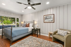 House, Multiple Beds, Patio, Garden View (726 Eastdale Drive) | 3 bedrooms, individually decorated, individually furnished, bed sheets