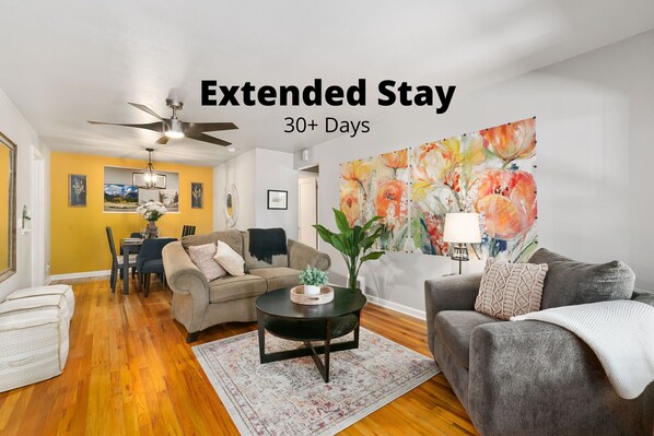 House, Multiple Beds, Patio, Garden View (726 Eastdale Drive) | Living area | 49-inch flat-screen TV with digital channels