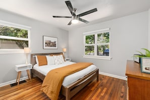 House, Multiple Beds, Patio, Garden View (726 Eastdale Drive) | 3 bedrooms, individually decorated, individually furnished, bed sheets - Urban Nest Garage, Sunroom & Fenced Yard (Fort Collins)