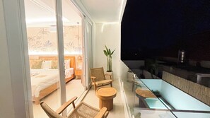2 bedrooms, in-room safe, free WiFi, bed sheets