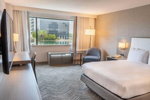 Room - Orange County Hotel (Santa Ana)