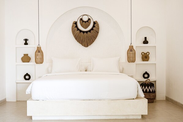 Egyptian cotton sheets, premium bedding, in-room safe, free WiFi - Villa Lume Pererenan (Canggu)