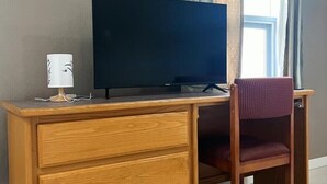 Kamar Single Superior, pemandangan bukit | Meja kerja, ruang kerja ramah laptop, dan Wi-Fi gratis