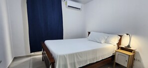 3 chambres, fer et planche à repasser, Wi-Fi, literie fournie