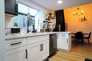 Microwave, oven, stovetop, dishwasher