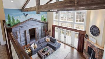 Pejs, bordtennisbord, stereoanlæg