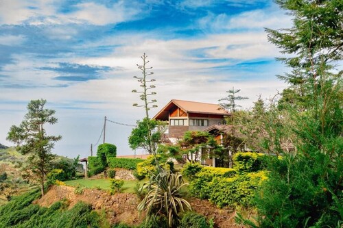 Hill Safari Eco Lodge