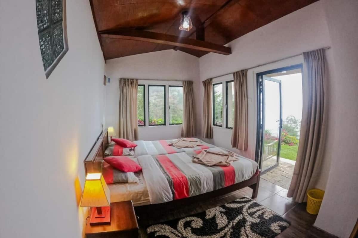 Superior Double Room, Balcony | Free WiFi