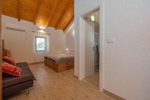 1 Schlafzimmer, Bügeleisen/Bügelbrett, kostenloses WLAN, Bettwäsche