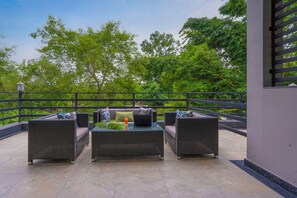Balcony - The Golden Tusk By Ivory Destinations (Ramnagar)