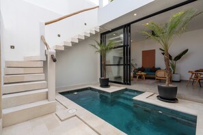 Piscine extérieure