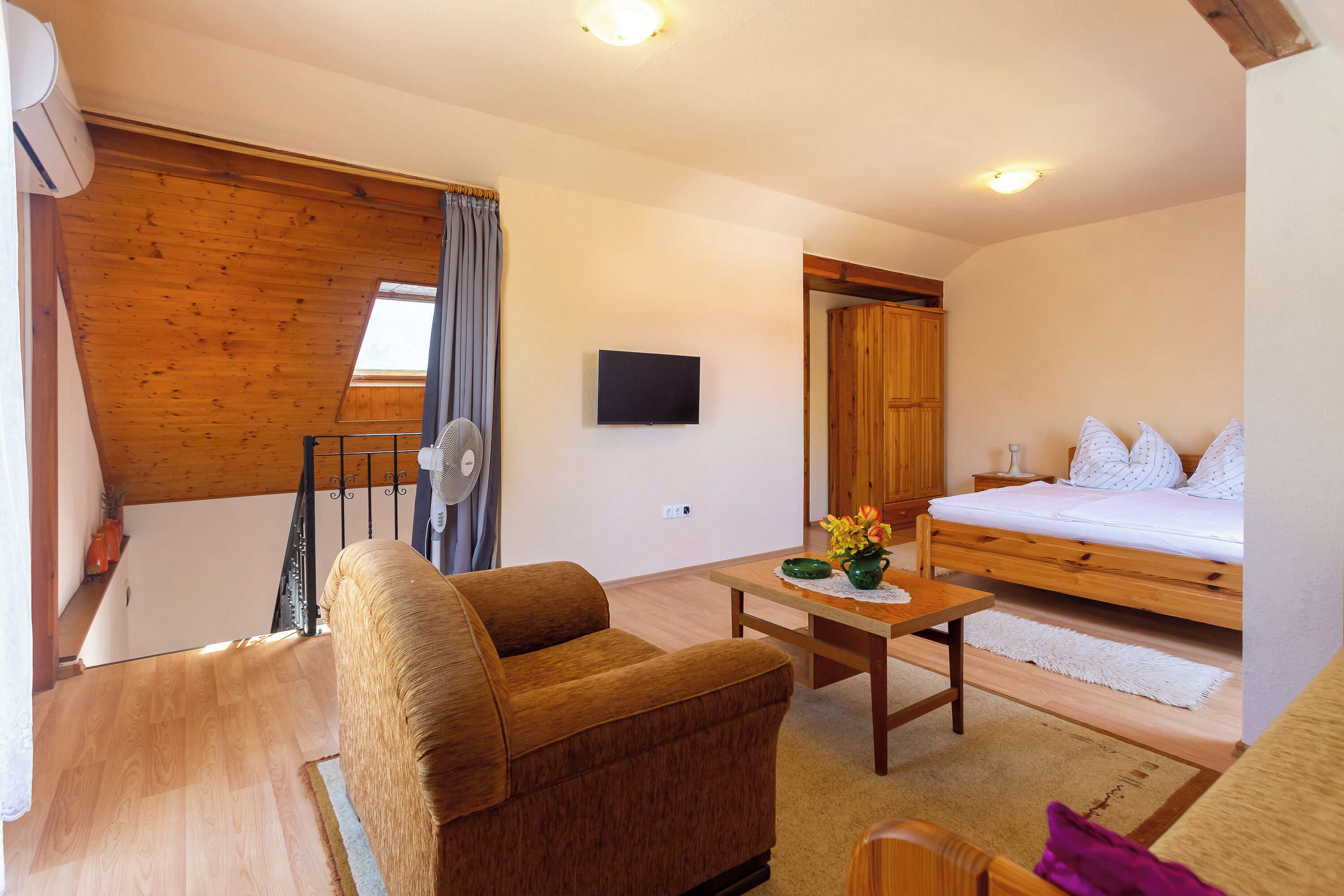 3 habitaciones, wifi gratis y ropa de cama 